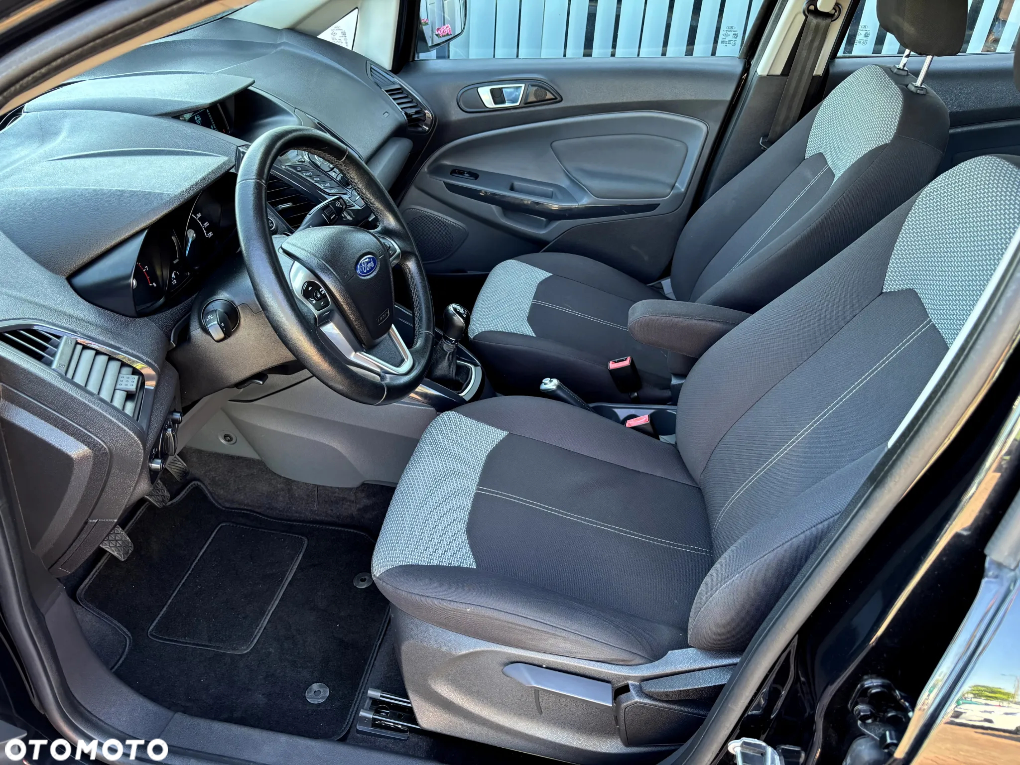 Ford EcoSport 1.0 EcoBoost - 10