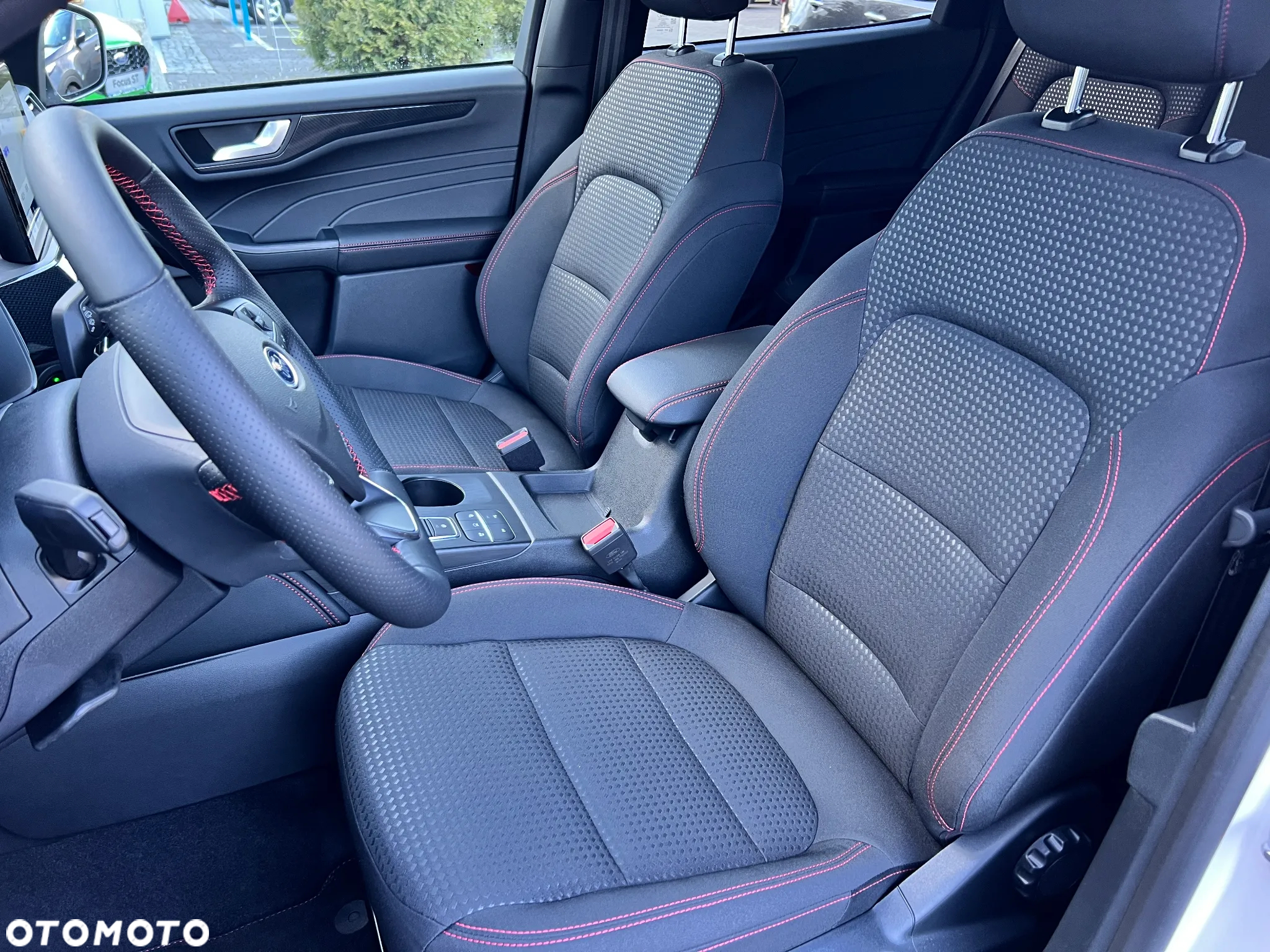 Ford Kuga 2.5P PHEV FWD ST-Line X - 10