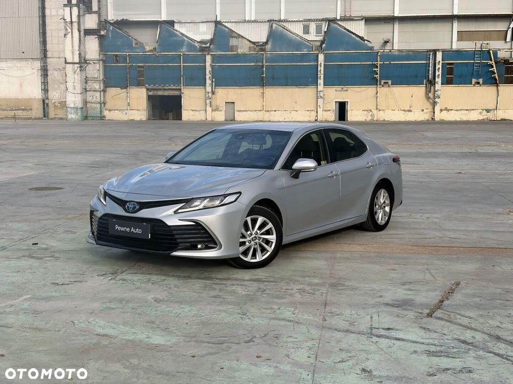 Toyota Camry 2.5 Hybrid Comfort CVT - 3