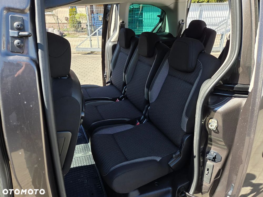 Peugeot Partner 1.6 BlueHDi Outdoor S&S 7os - 17