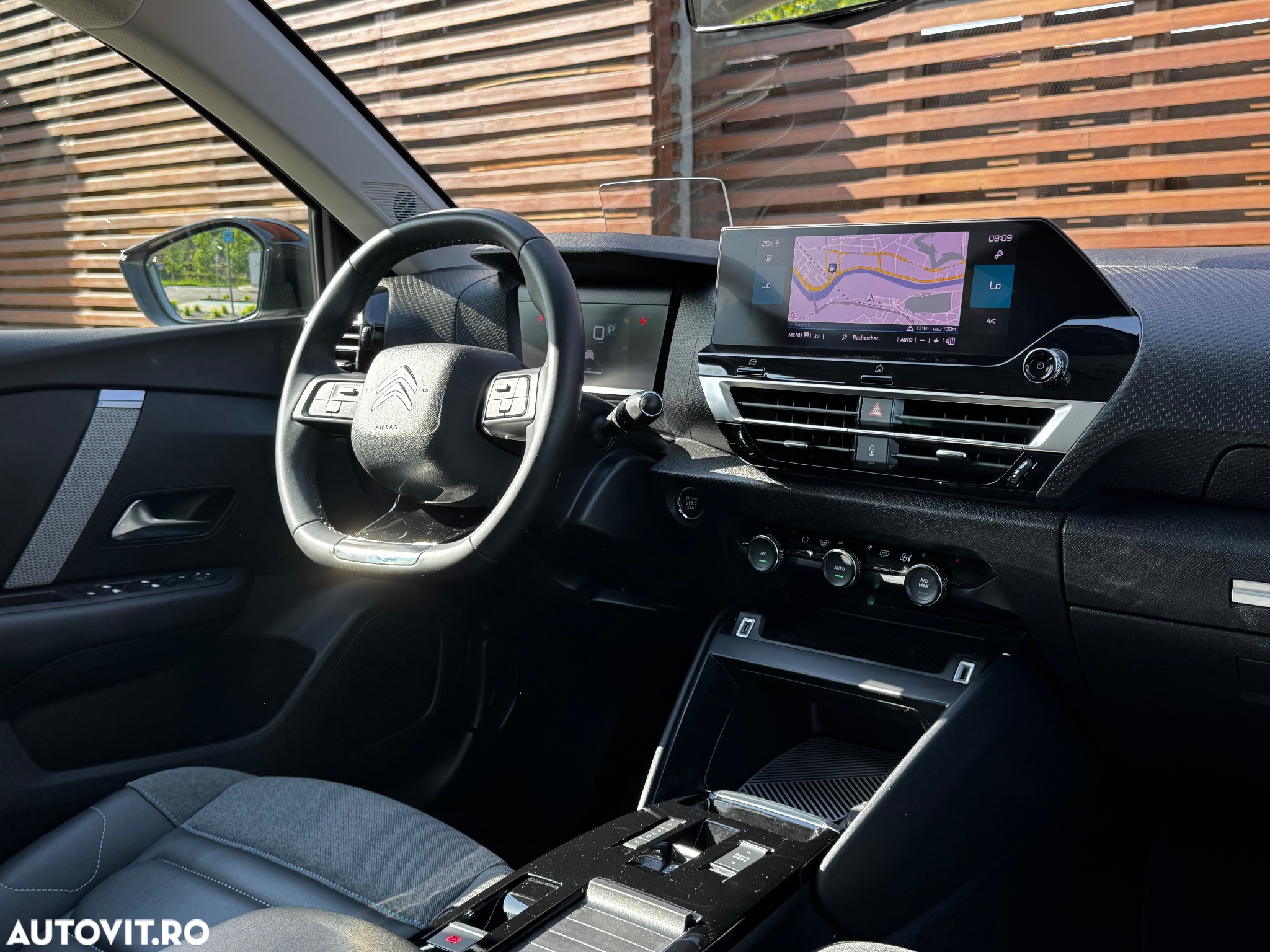 Citroën C4 1.2 PureTech S&S EAT8 Shine - 21