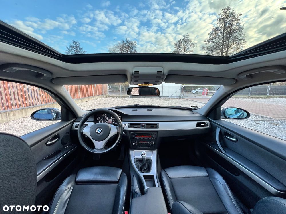 BMW Seria 3 320d - 14