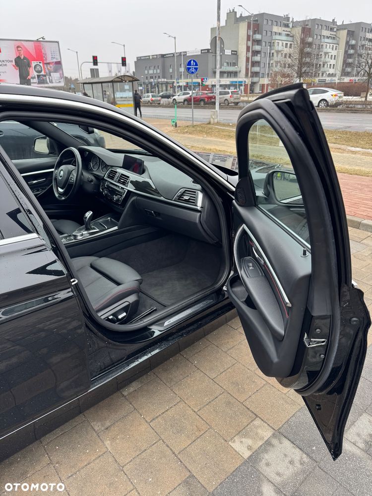 BMW Seria 3 330i xDrive Edition Luxury Line Purity - 9