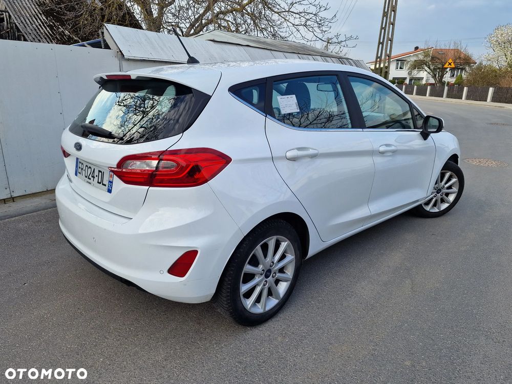 Ford Fiesta - 8