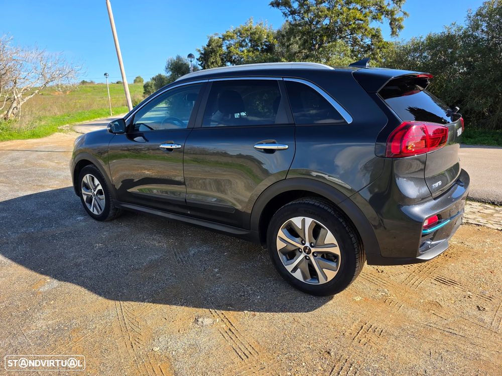 Kia e-Niro 64kWh - 7