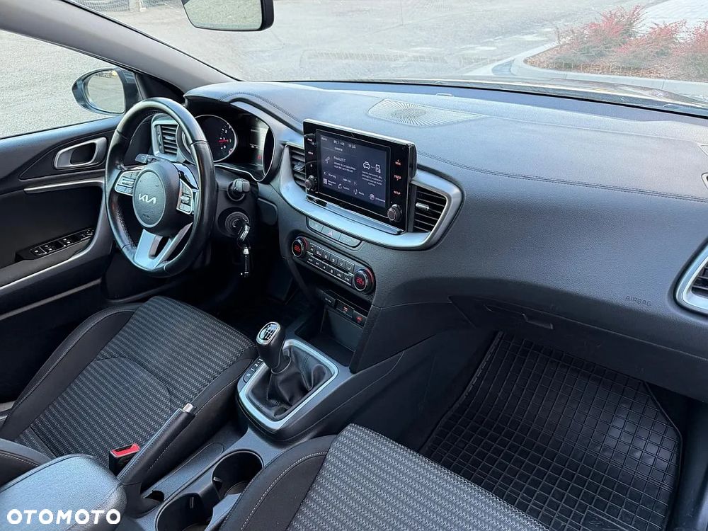 Kia Ceed 1.5 T-GDI L - 27