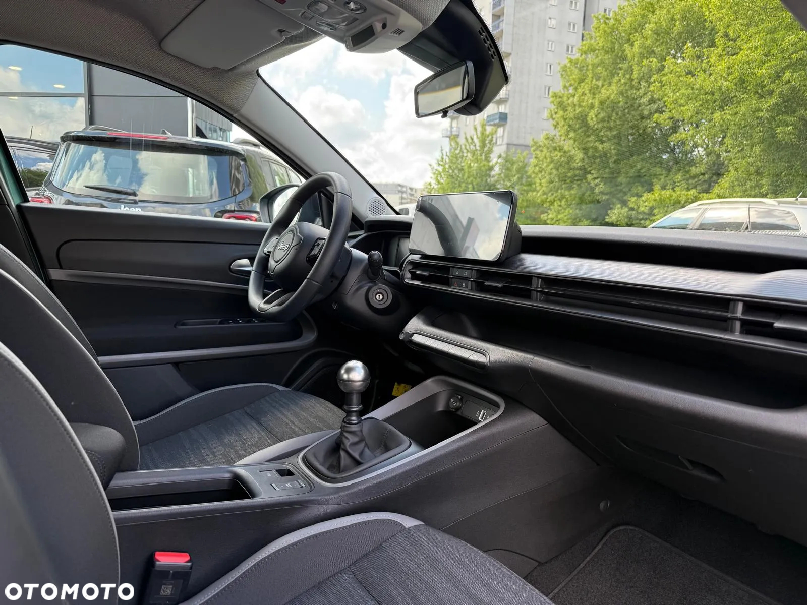 Jeep Avenger 1.2 GSE T3 Longitude FWD - 9