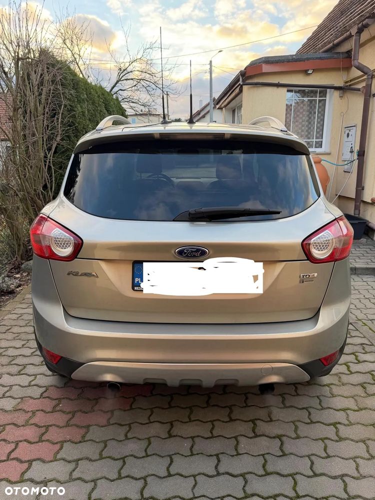 Ford Kuga 2.0 TDCi Titanium FWD - 2