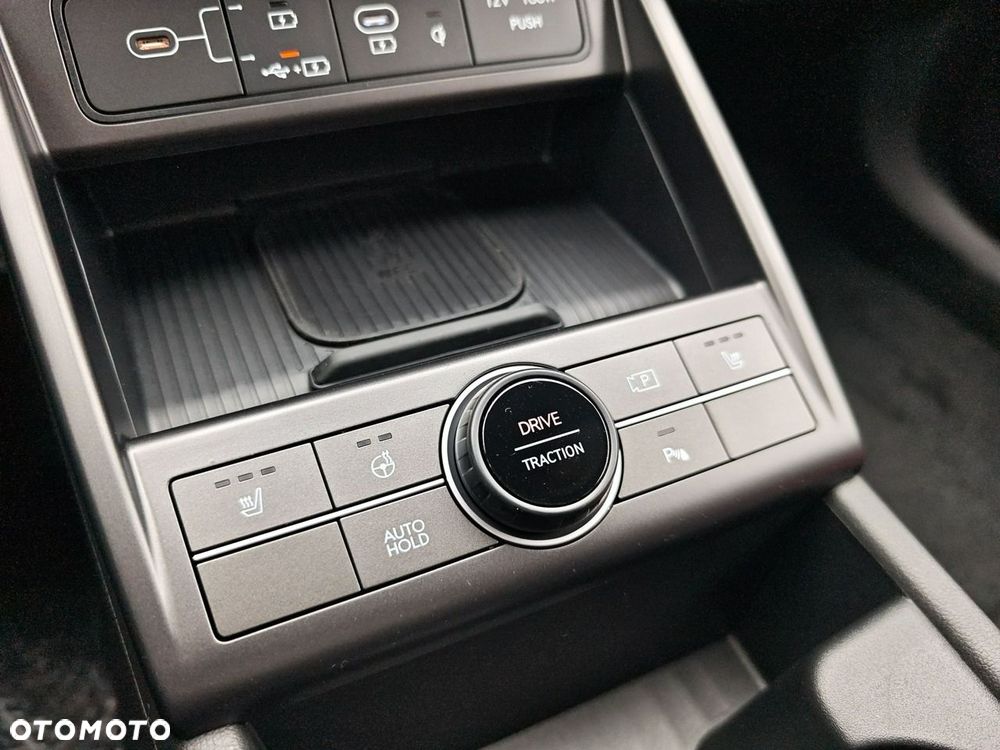 Hyundai Kona - 13