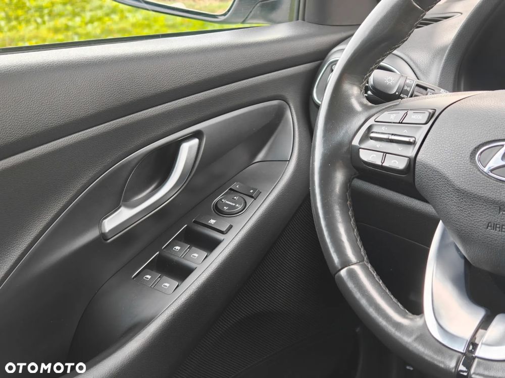 Hyundai i30 1.0 T-GDI Modern DCT - 19