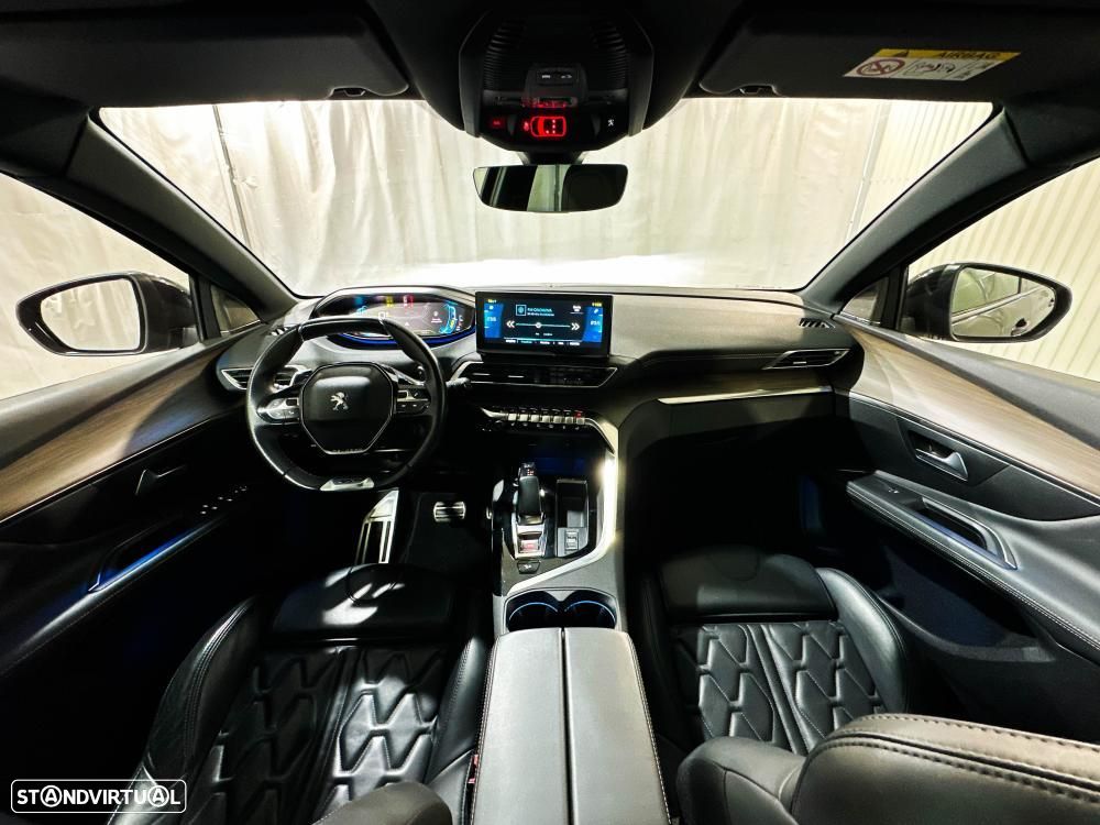 Peugeot 3008 1.6 Hybrid4 GT Pack e-EAT8 - 11