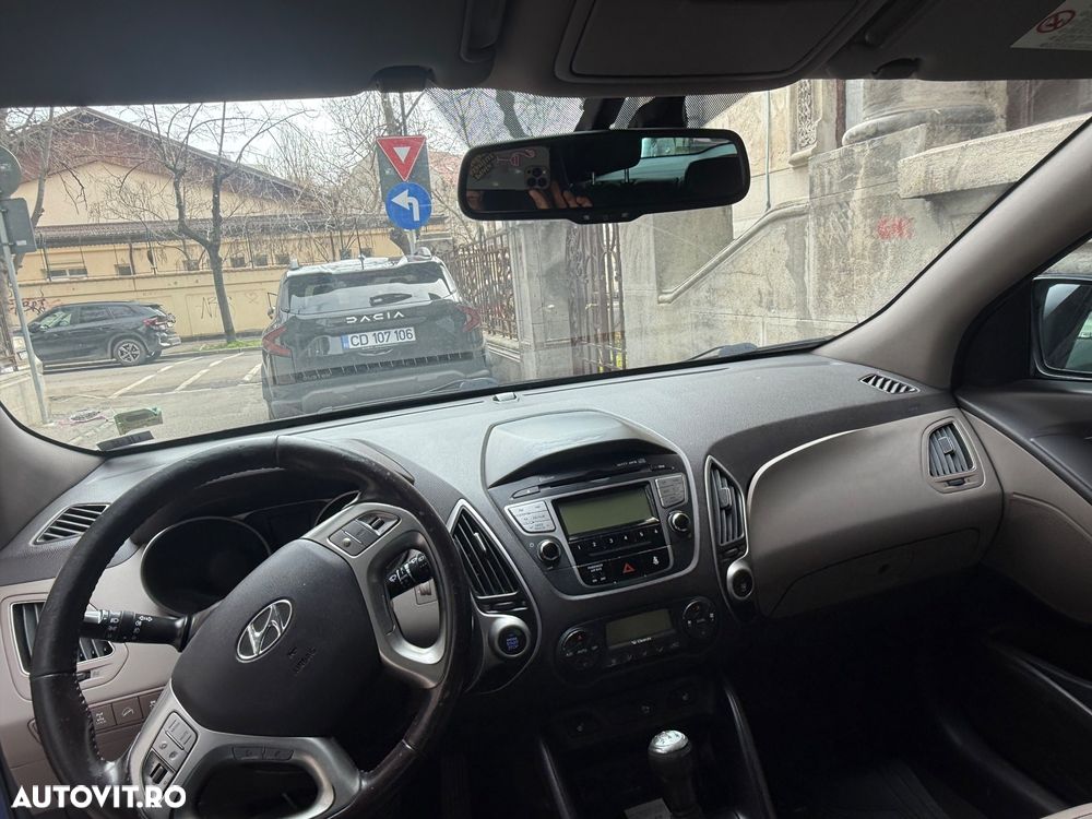 Hyundai ix35 2.0 MPI 2WD GL Classic - 12