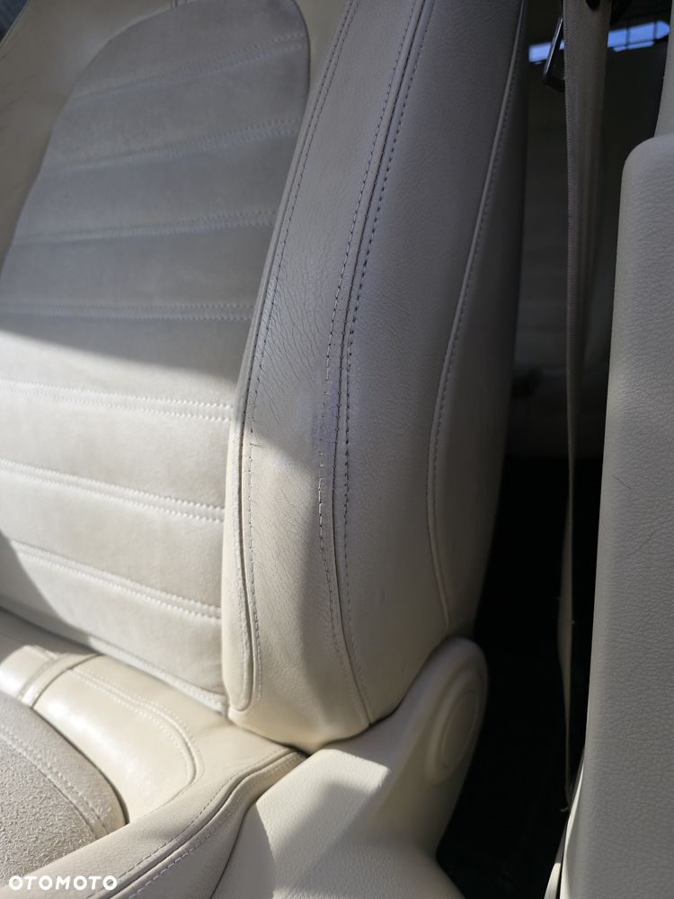 Volkswagen Passat - 14