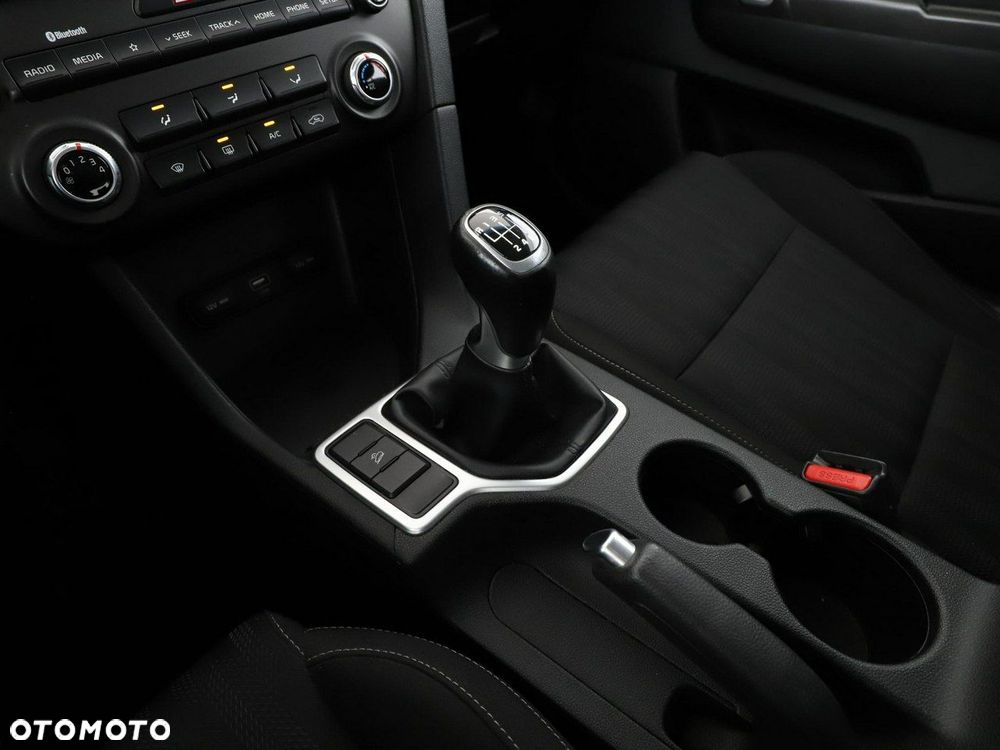 Kia Sportage 1.6 GDI M 2WD - 29