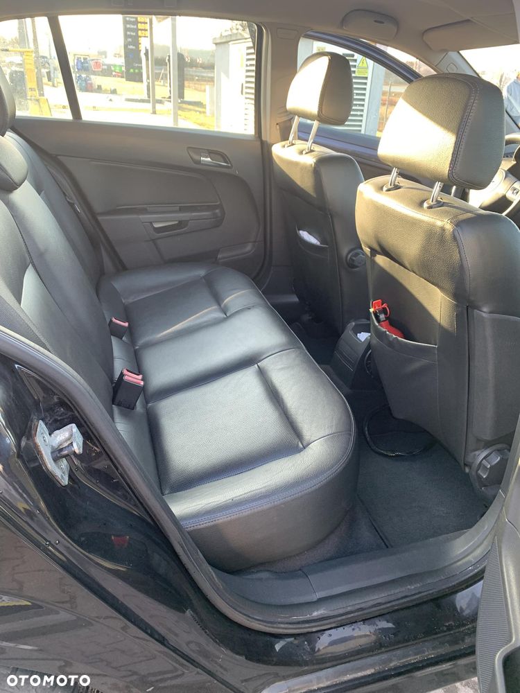 Opel Astra 2.0 Turbo Cosmo - 10