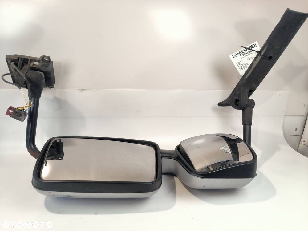 LUSTERKO PRAWE RENAULT PREMIUM 460 DXI - 1