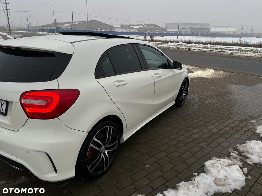 Mercedes-Benz Klasa A 220 CDI 7G-DCT AMG Line - 20