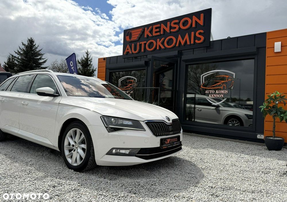 Skoda Superb 2.0 TDI 4x4 DSG L&K - 9