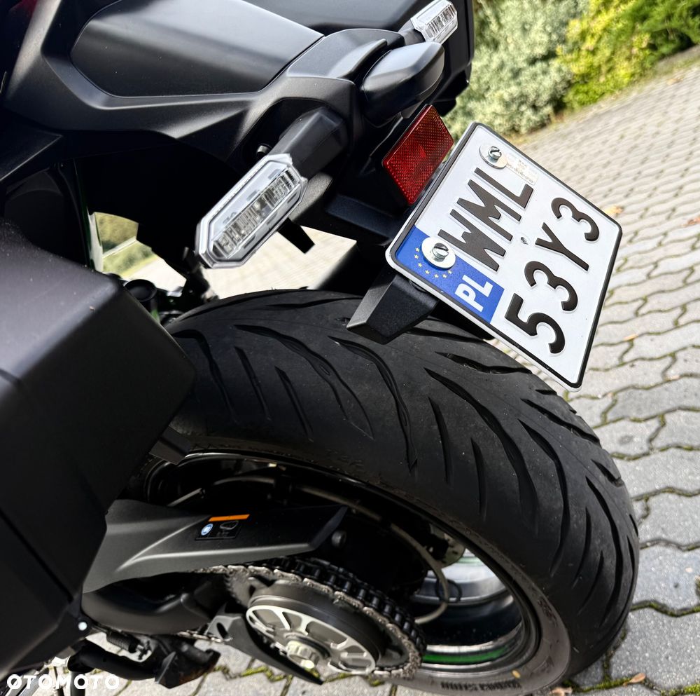 Kawasaki Ninja H2 SX - 19