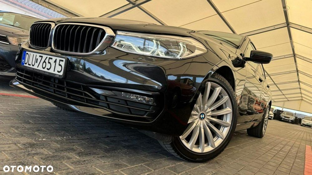 BMW 6GT - 3