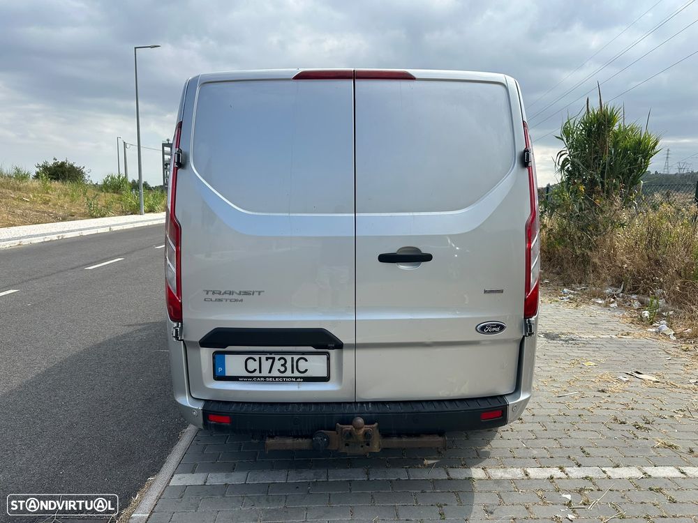 Ford Transit Custom 2.0 TDCi L1H1 Caix-Automática - 7