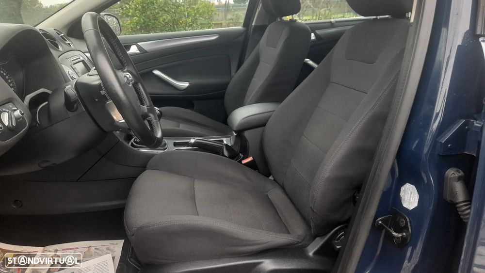Ford Mondeo SW 1.6 TDCi Ambiente - 17