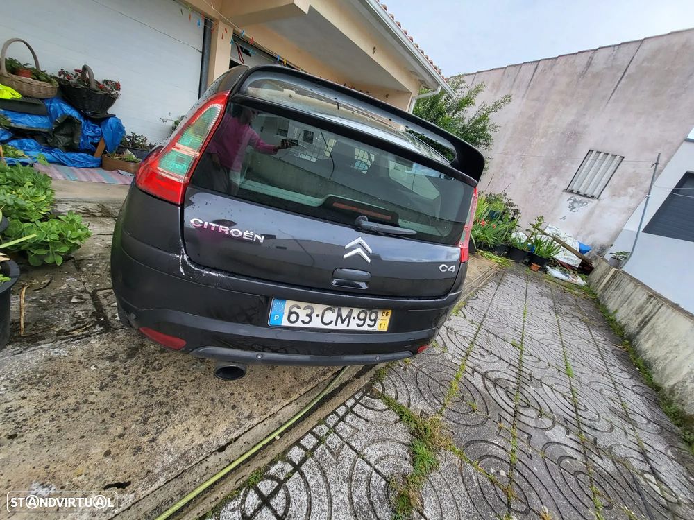 Citroën C4 - 12