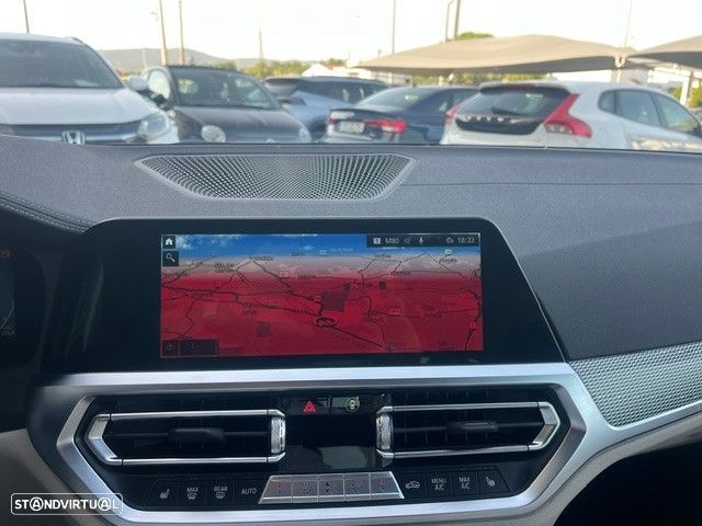 BMW 420 d Pack Desportivo M Auto - 20