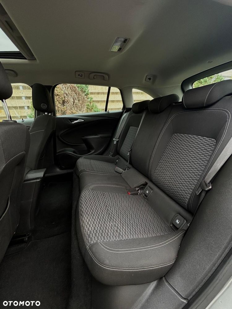 Opel Astra 1.6 D (CDTI) Automatik Innovation - 29