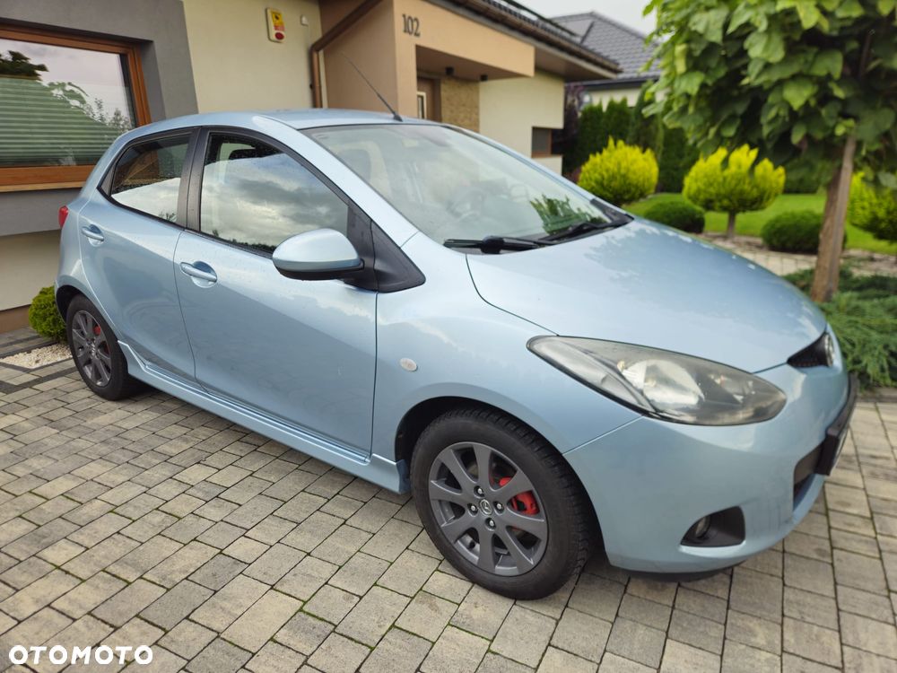 Mazda 2 - 11