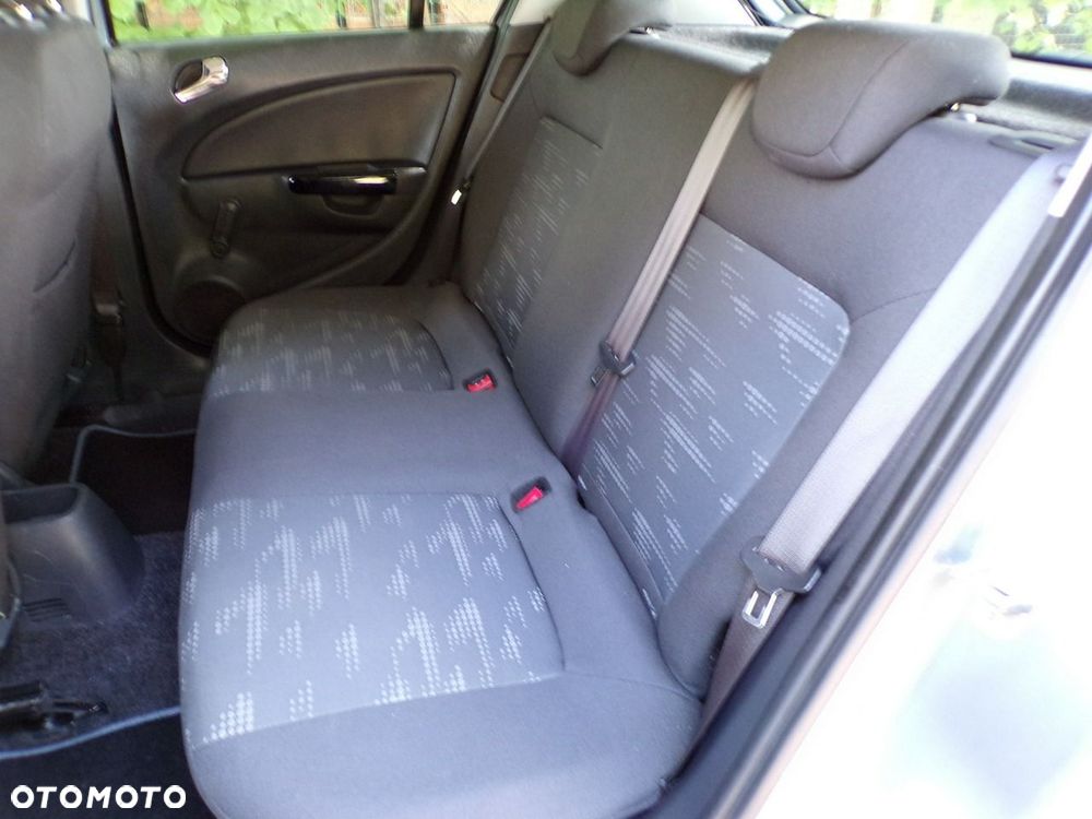 Opel Corsa - 17