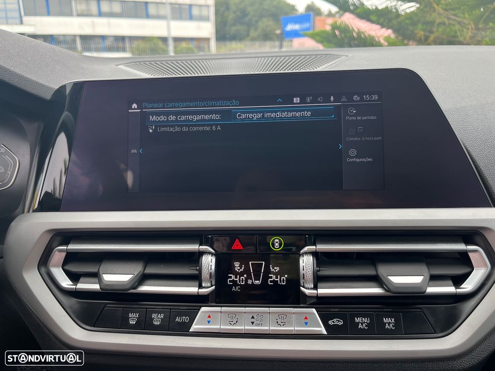 BMW 330 e Corporate Edition Auto - 48