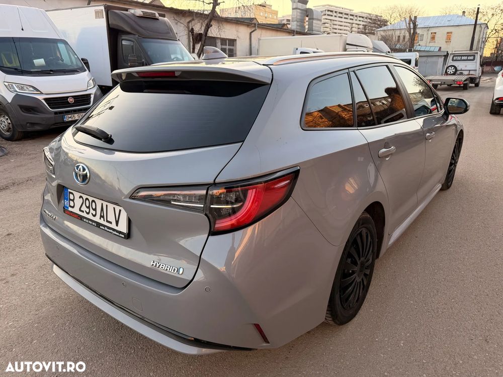 Toyota Corolla 1.8 HSD Business - 4