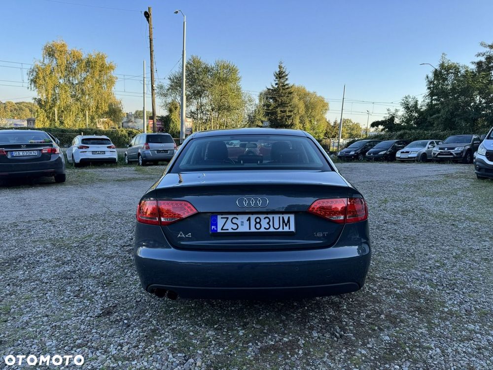 Audi A4 Limousine - 34