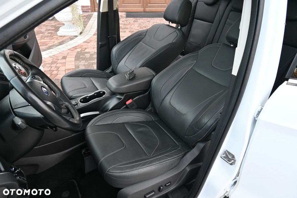 Ford Kuga 2.0 TDCi 4x4 Individual - 27