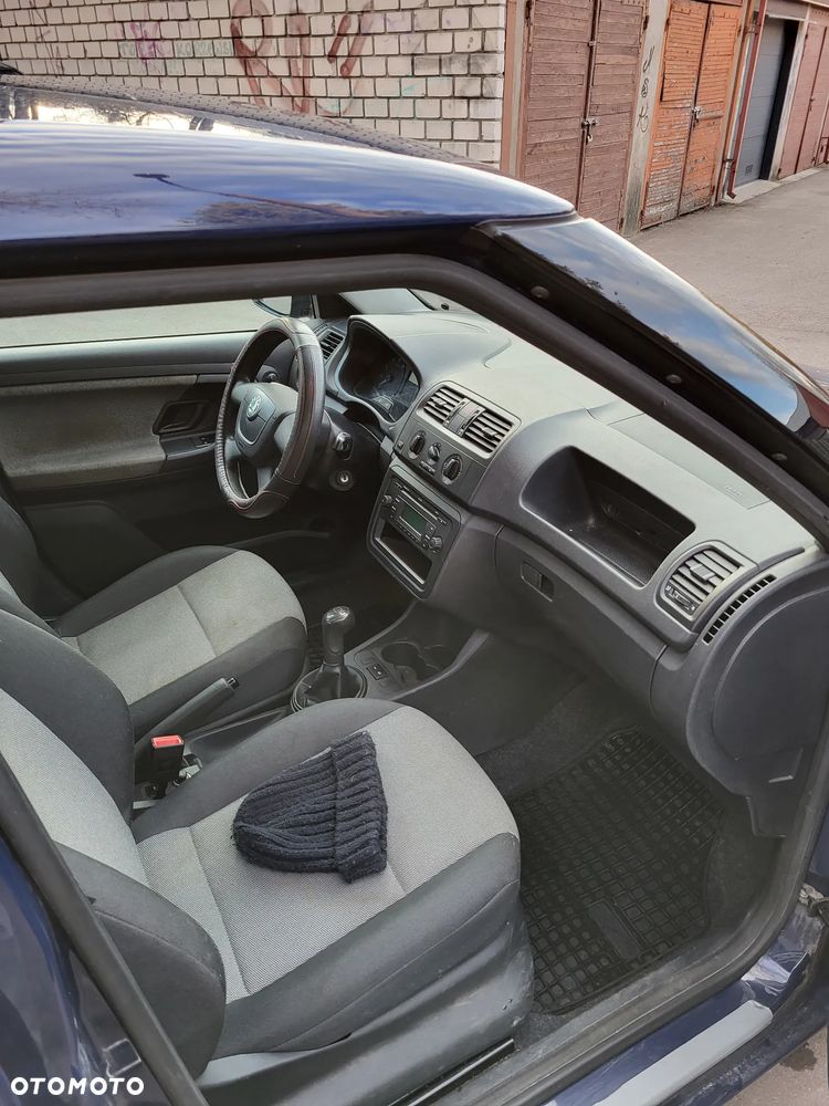 Skoda Fabia 1.4 16V Ambition - 2