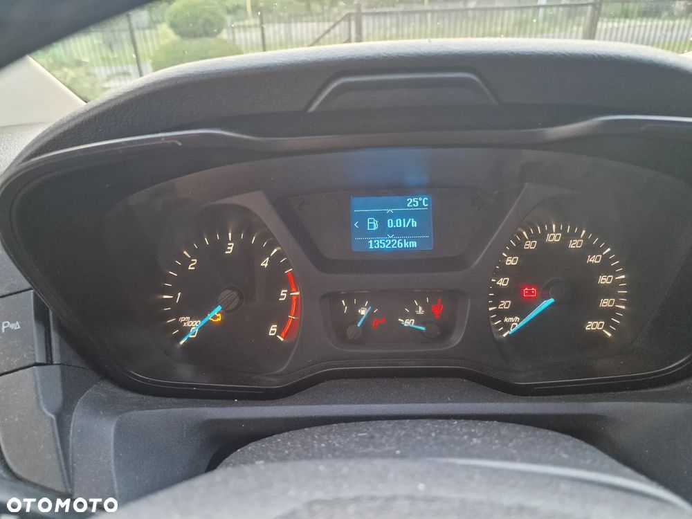 Ford Transit - 11