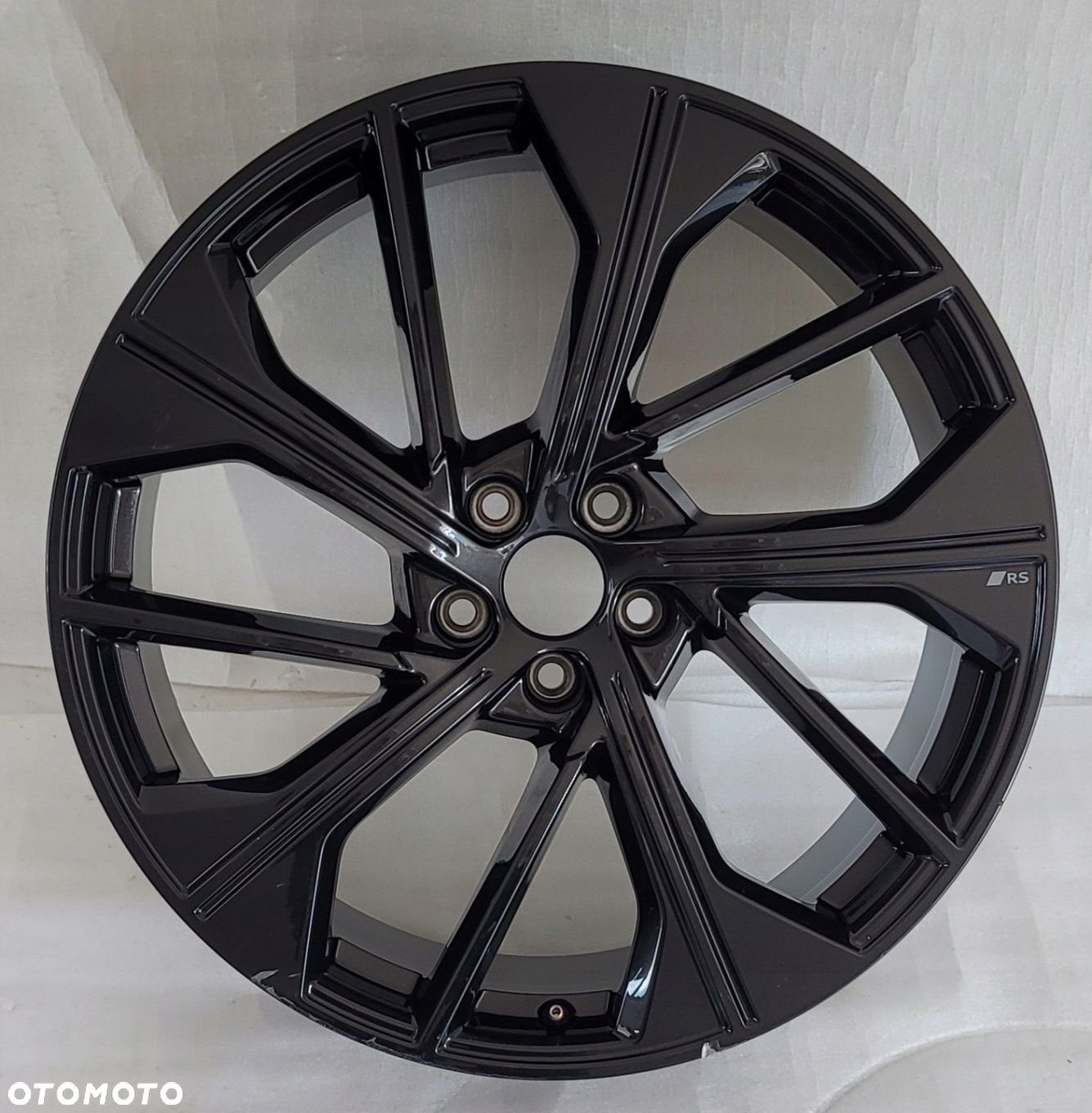 FELGA AUDI Q5 RS 8,5x21 21 ET34 5X112 80A601025BQ - 2
