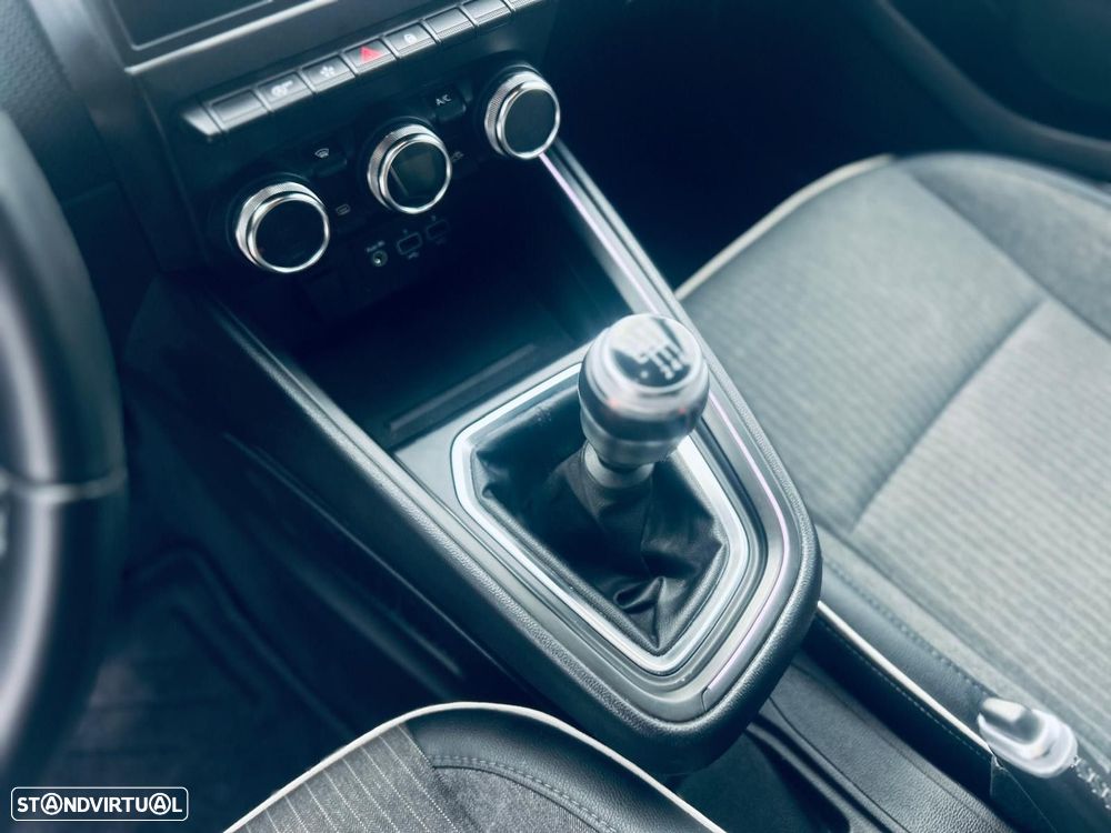 Renault Clio 1.0 TCe Intens - 27