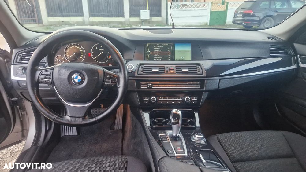 BMW Seria 5 520d Aut. - 15