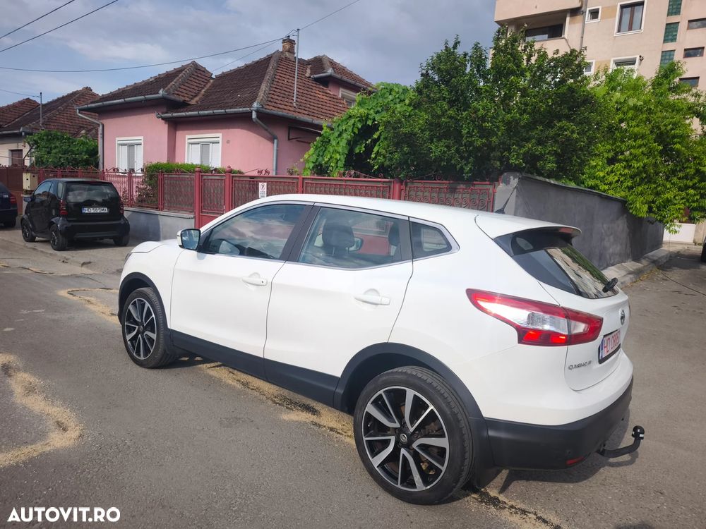Nissan Qashqai 1.5 DCI N-Connecta - 6