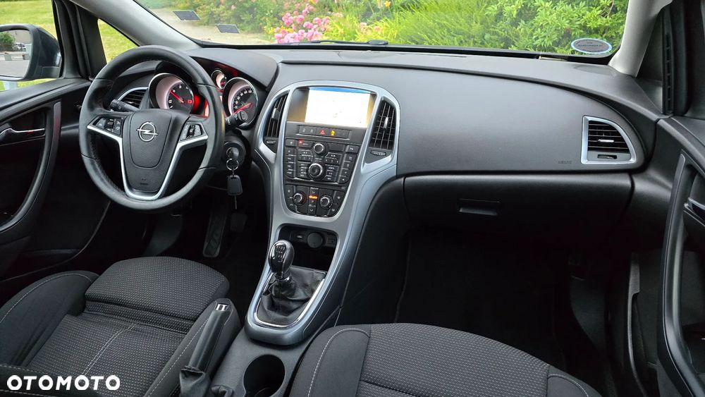 Opel Astra - 12