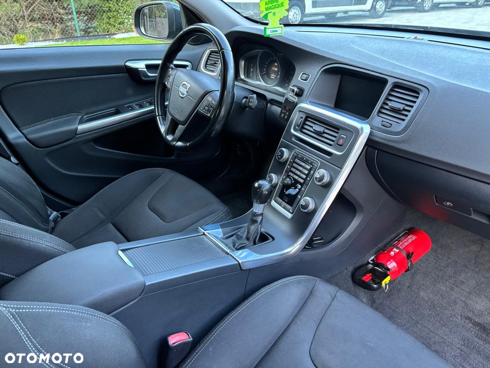 Volvo V60 DRIVe Kinetic - 11
