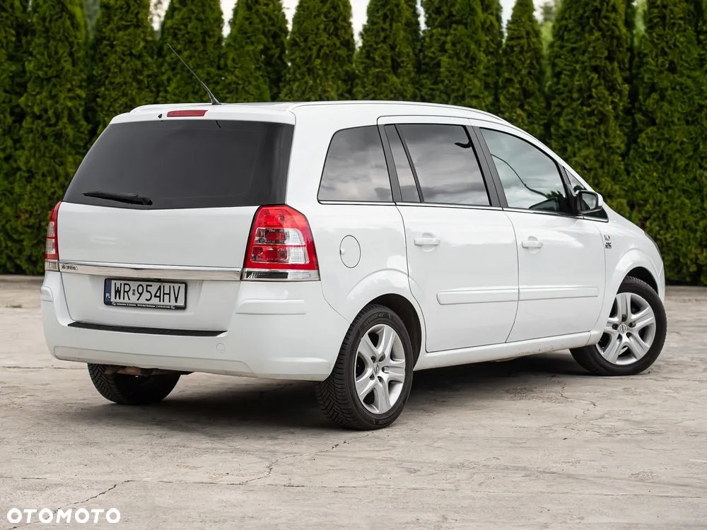 Opel Zafira - 5