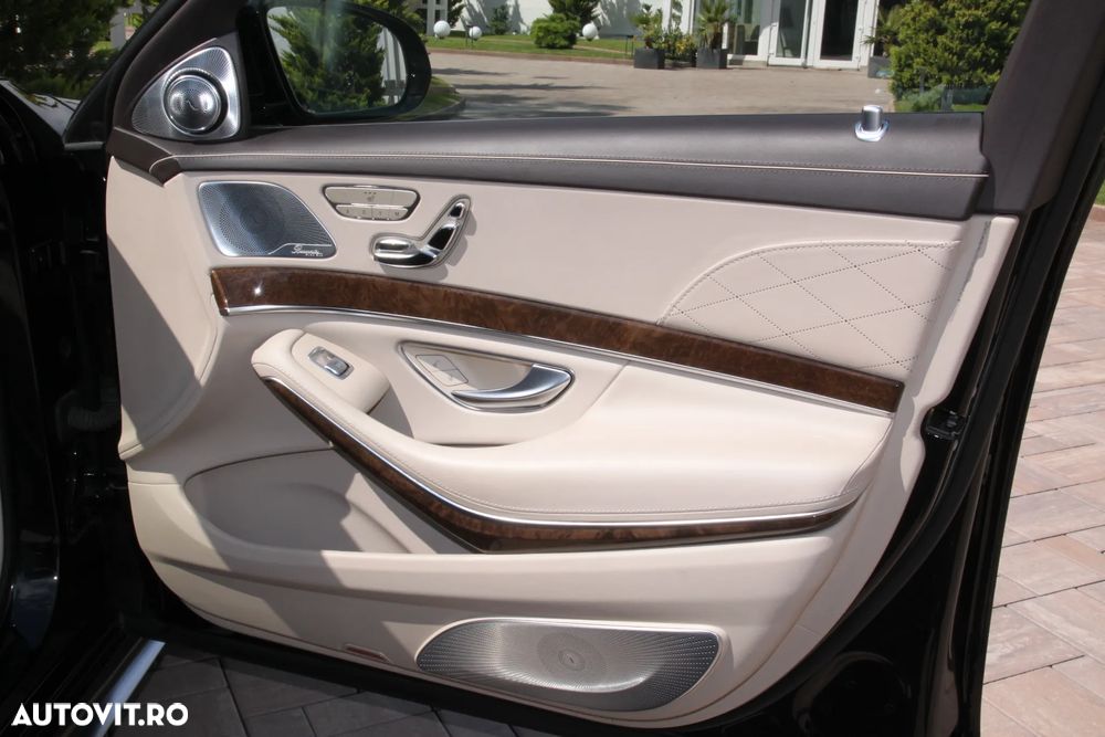 Mercedes-Benz S 63 AMG 4MATIC Long Aut - 34