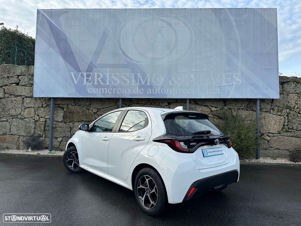 Toyota Yaris 1.5 HDF Comfort Plus - 11