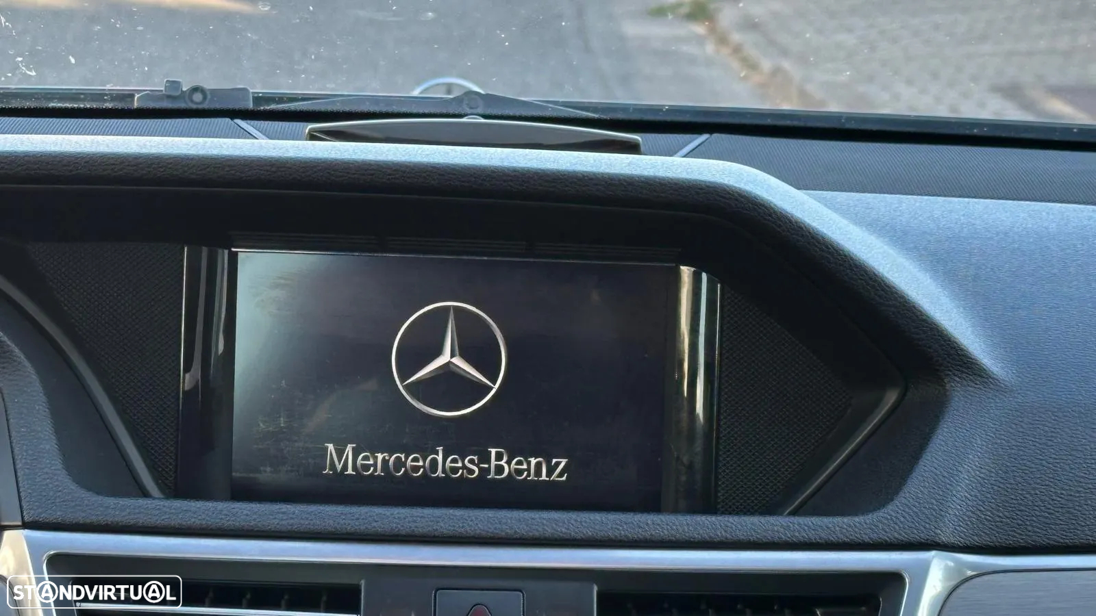 Mercedes-Benz E 250 CDi Avantgarde BlueEfficiency - 12
