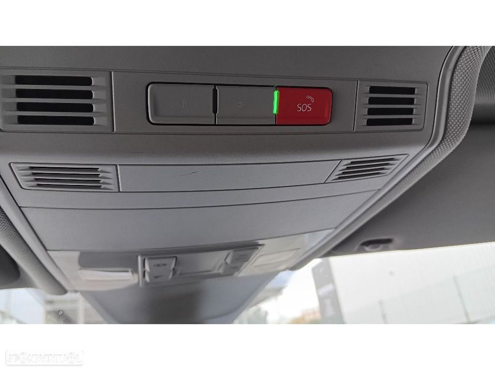 VW Tiguan Allspace 2.0 TDI Confortline DSG - 26