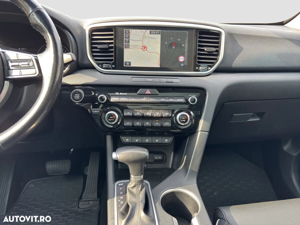 Kia Sportage 2,0 CRDI AWD Aut. Platinum - 8