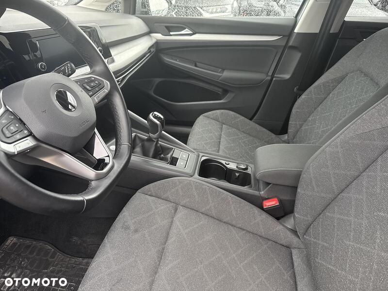 Volkswagen Golf - 12